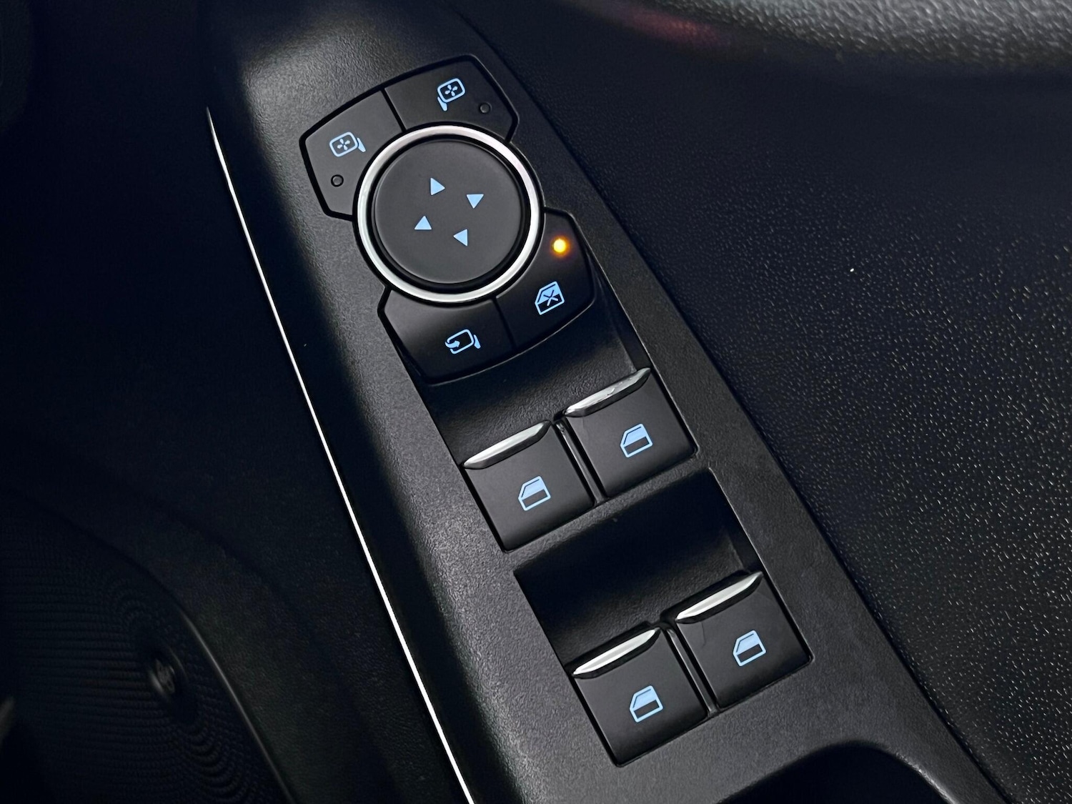 Used Ford Fiesta 2018 for sale - 76539102: Photo 39