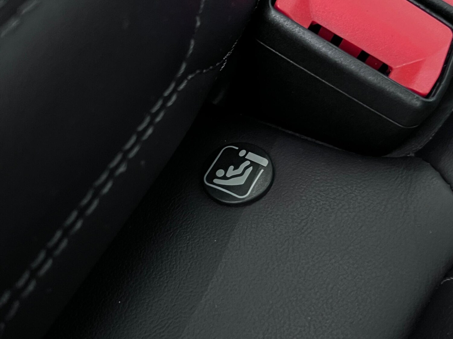 Used Ford Fiesta 2018 for sale - 76539102: Photo 42