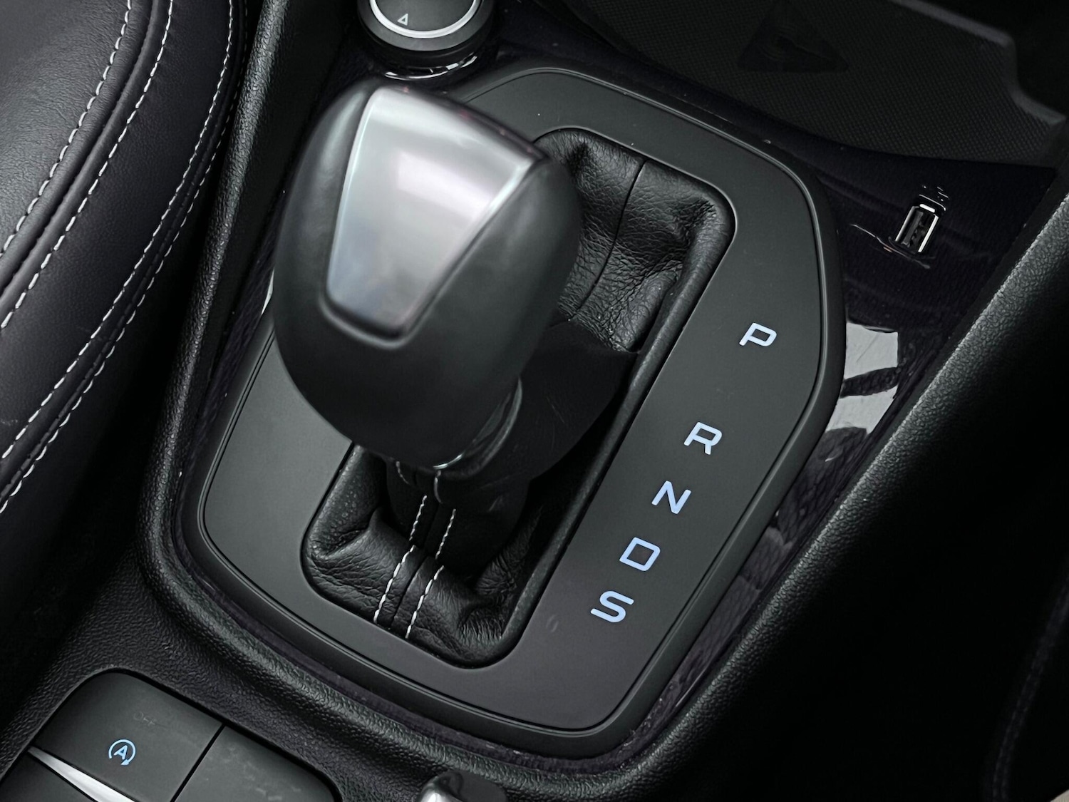 Used Ford Fiesta 2018 for sale - 76539102: Photo 43