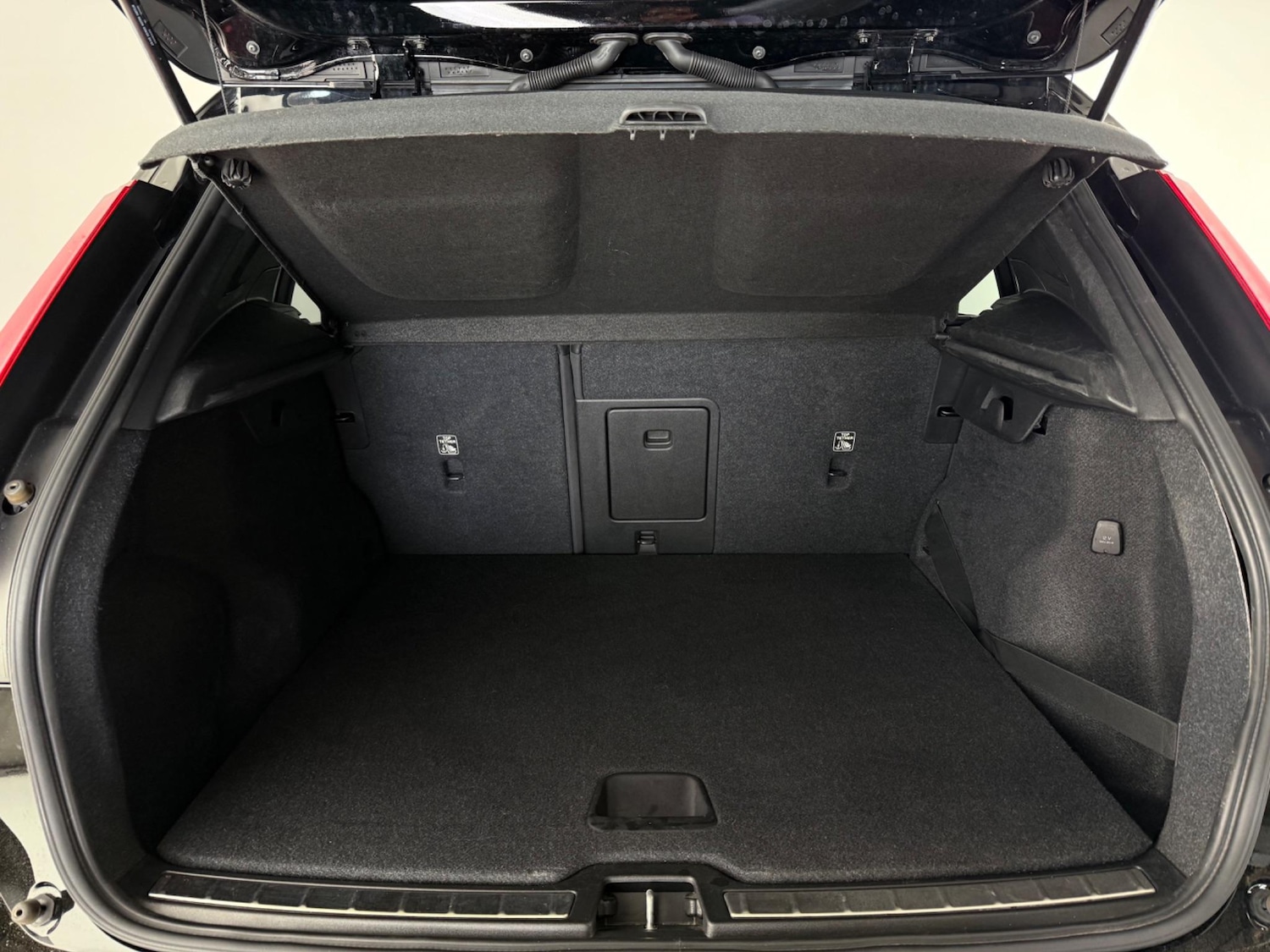 Used Volvo XC40 2020 for sale - 77243839: Photo 10