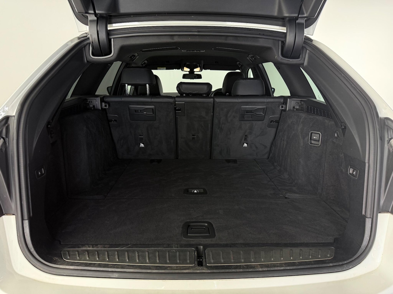 Used BMW 5 Series 2019 for sale - 76468400: Photo 12