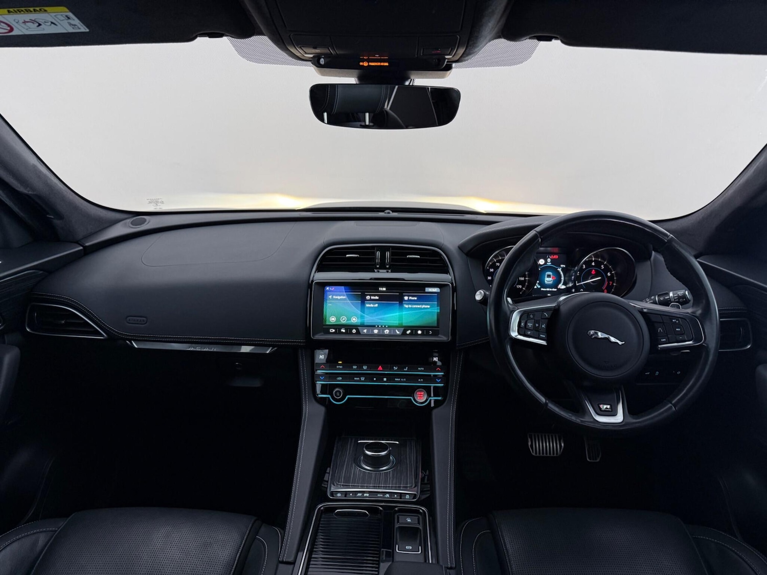 Used Jaguar F-Pace 2019 for sale - 78063165: Photo 19