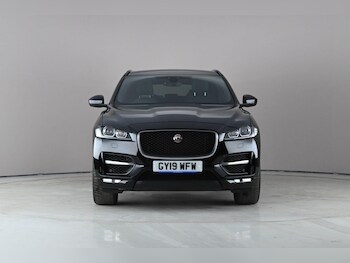 Used Jaguar F-Pace 2019 for sale - 78063165: Photo