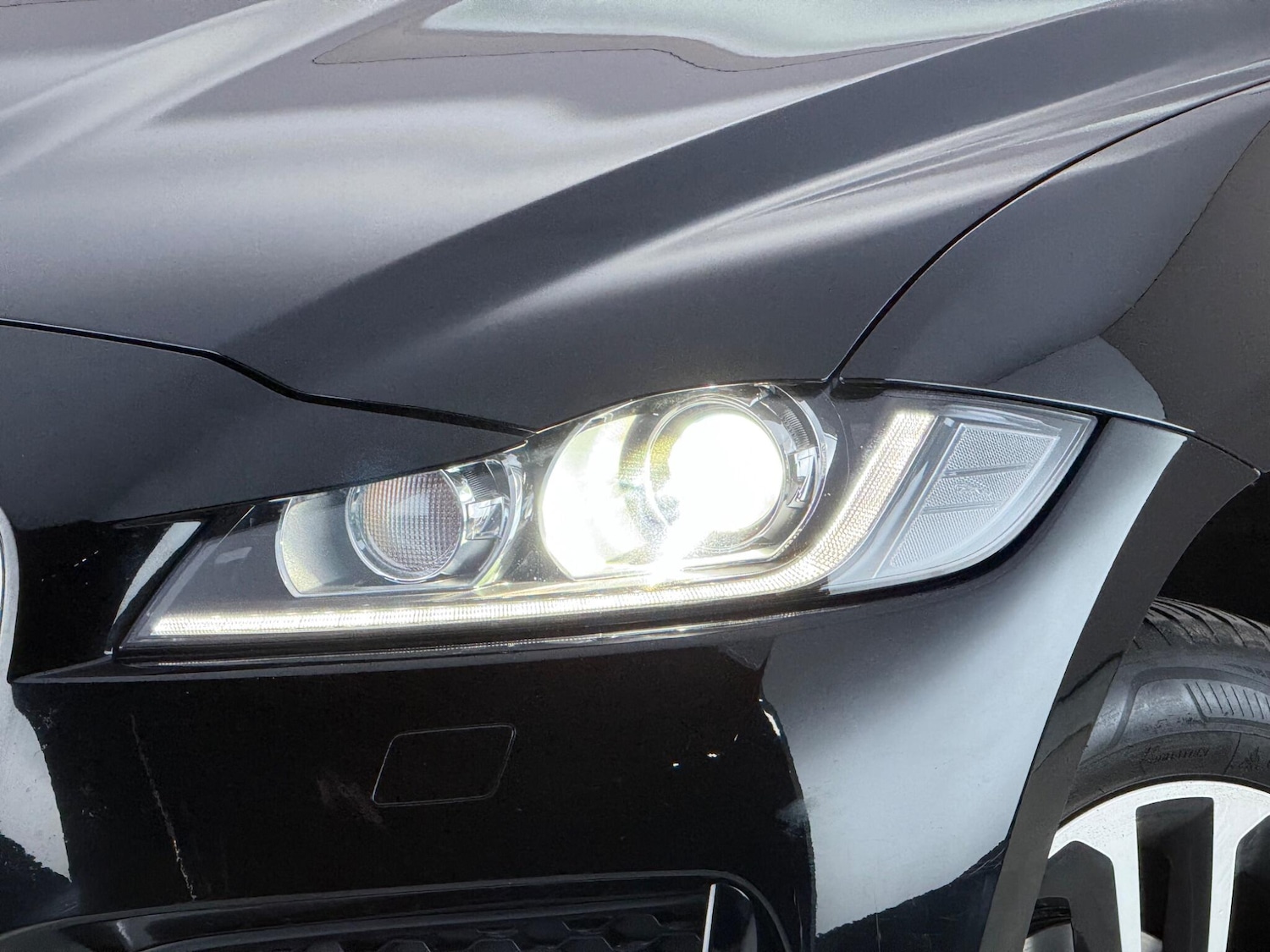 Used Jaguar F-Pace 2019 for sale - 78063165: Photo 7