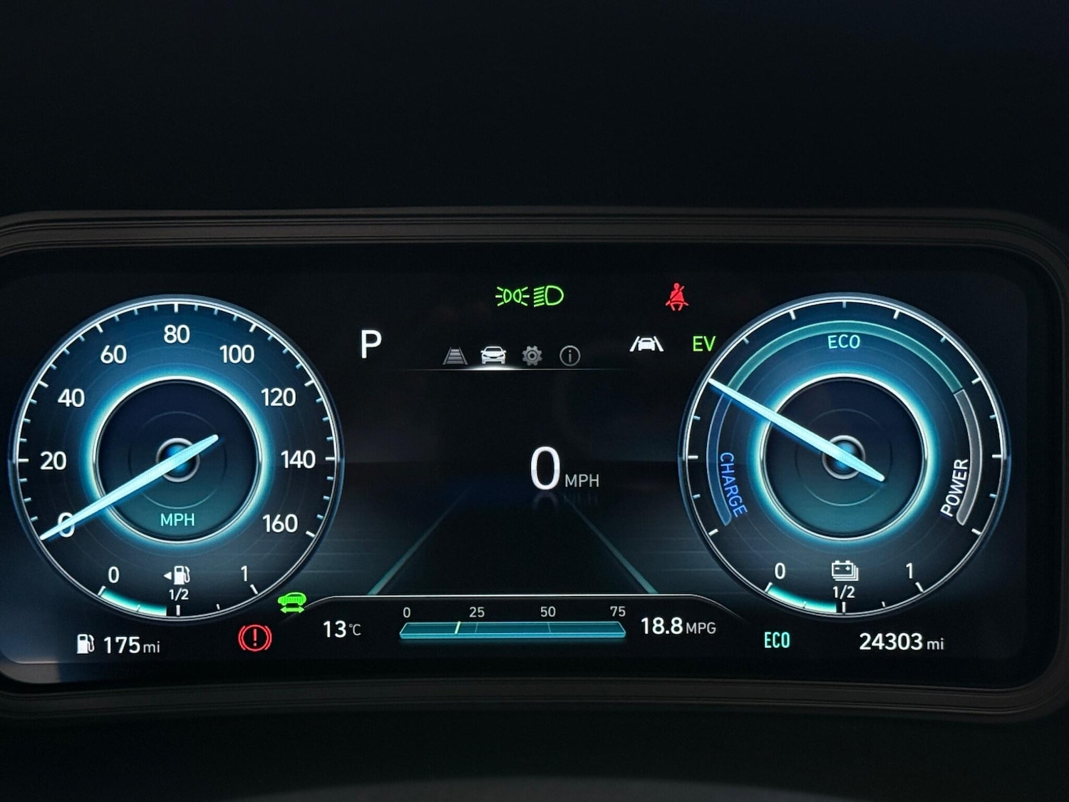 Used Hyundai KONA 2023 for sale - 77647232: Photo 14