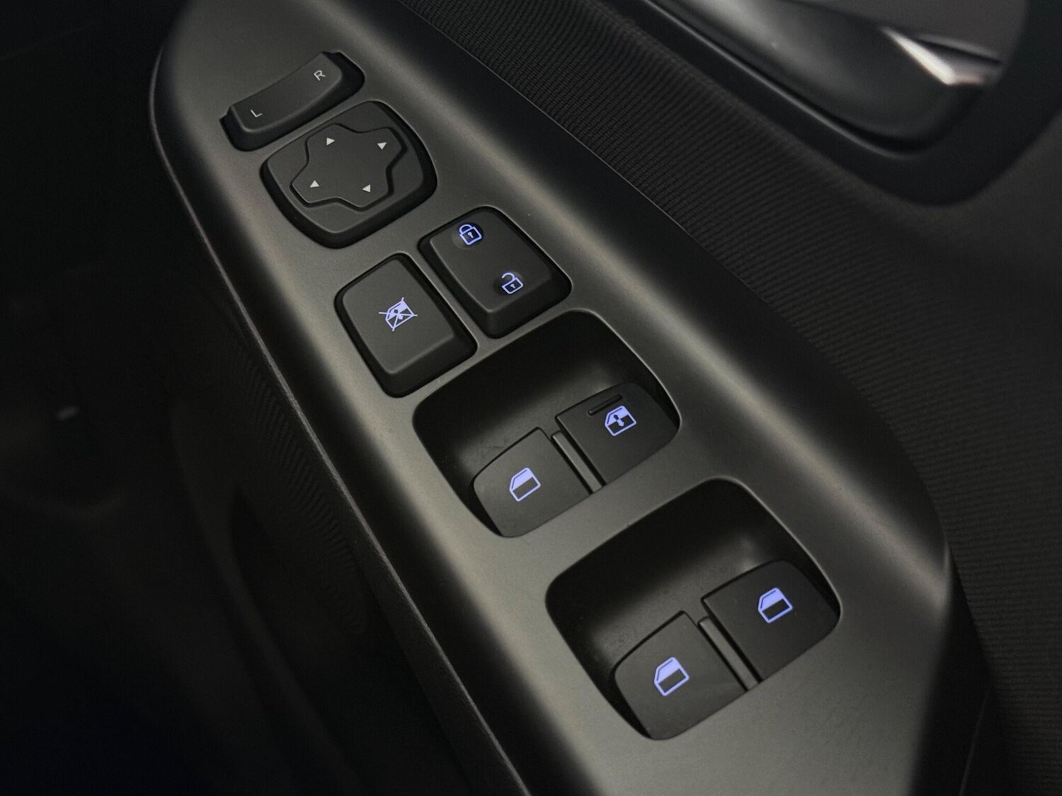 Used Hyundai KONA 2023 for sale - 77647232: Photo 29