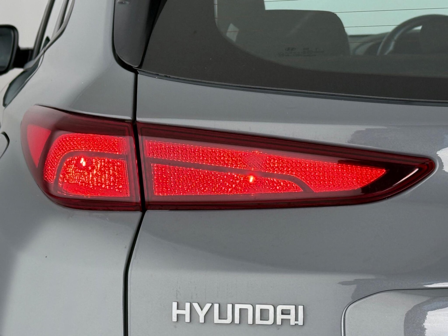Used Hyundai KONA 2023 for sale - 77647232: Photo 8