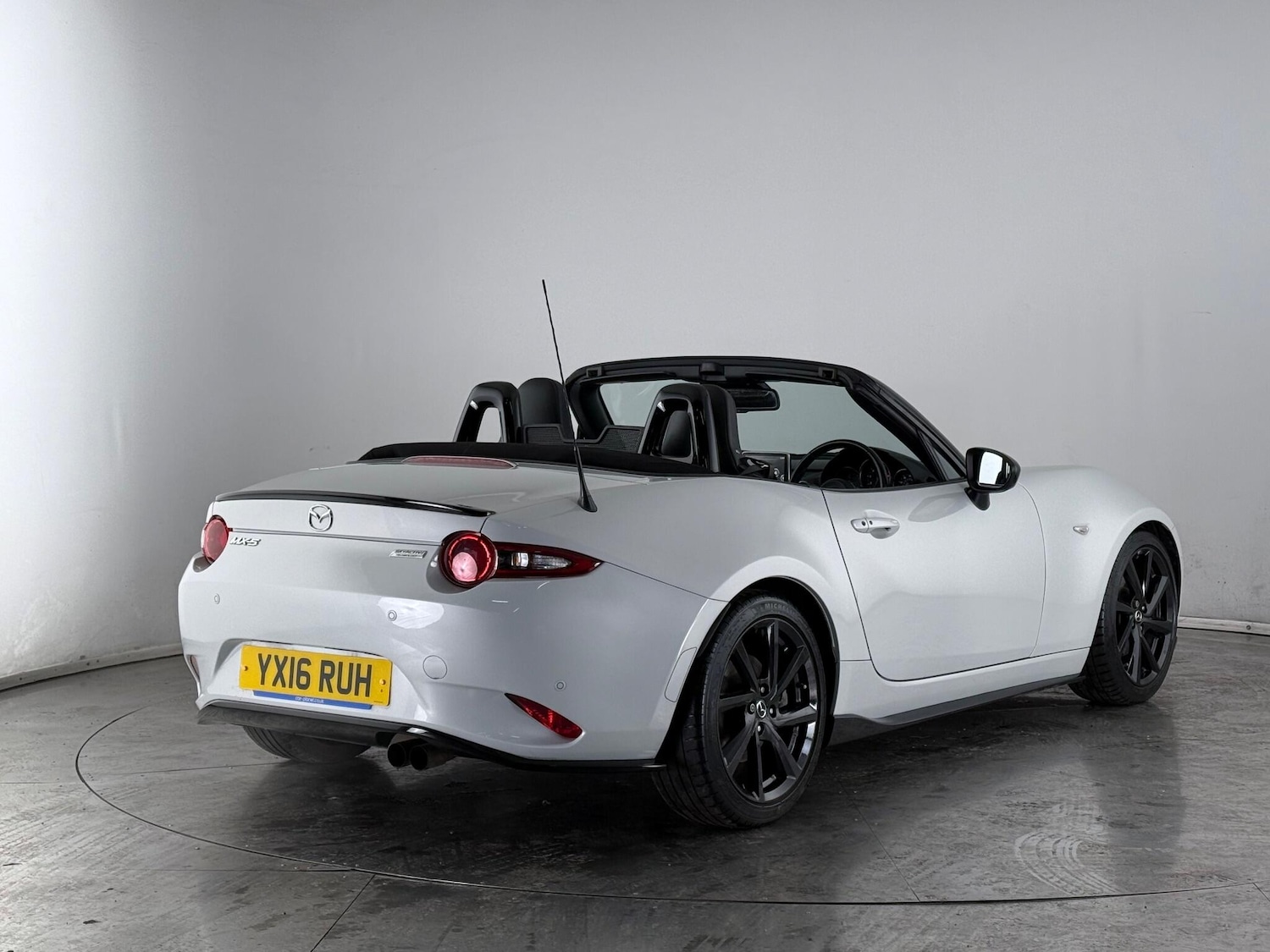 Used Mazda MX-5 2016 for sale - 77260333: Photo 11