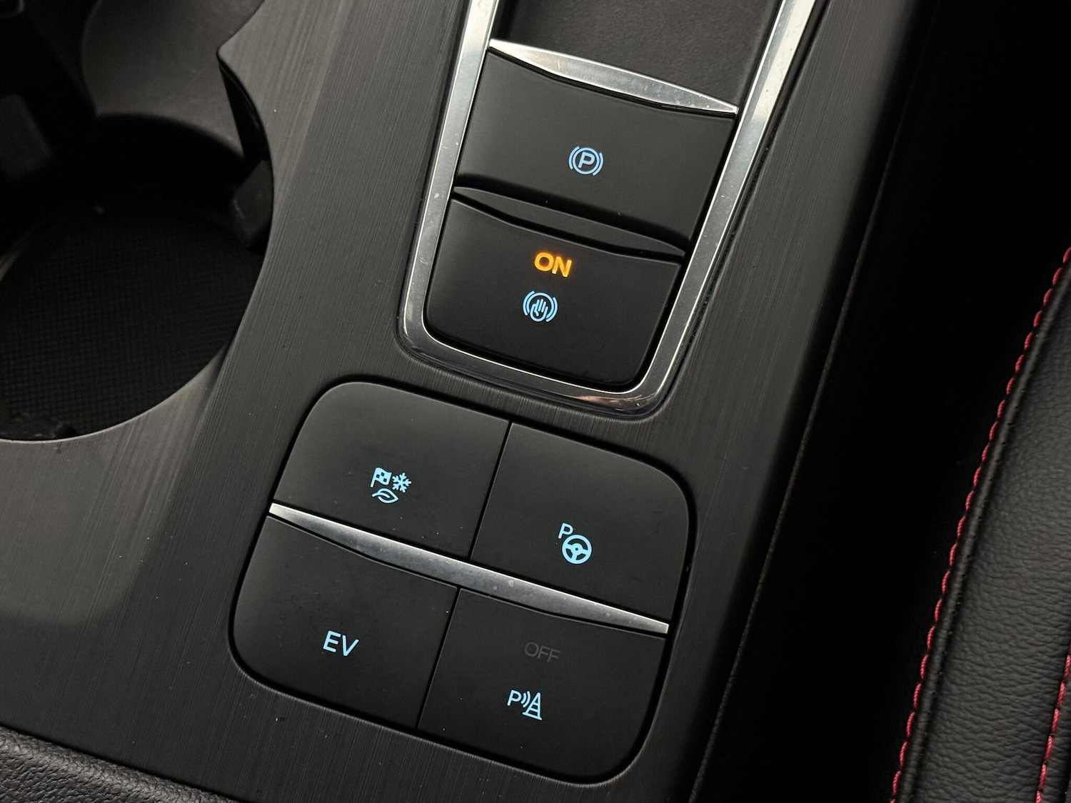 Used Ford Kuga 2023 for sale - 76468325: Photo 40