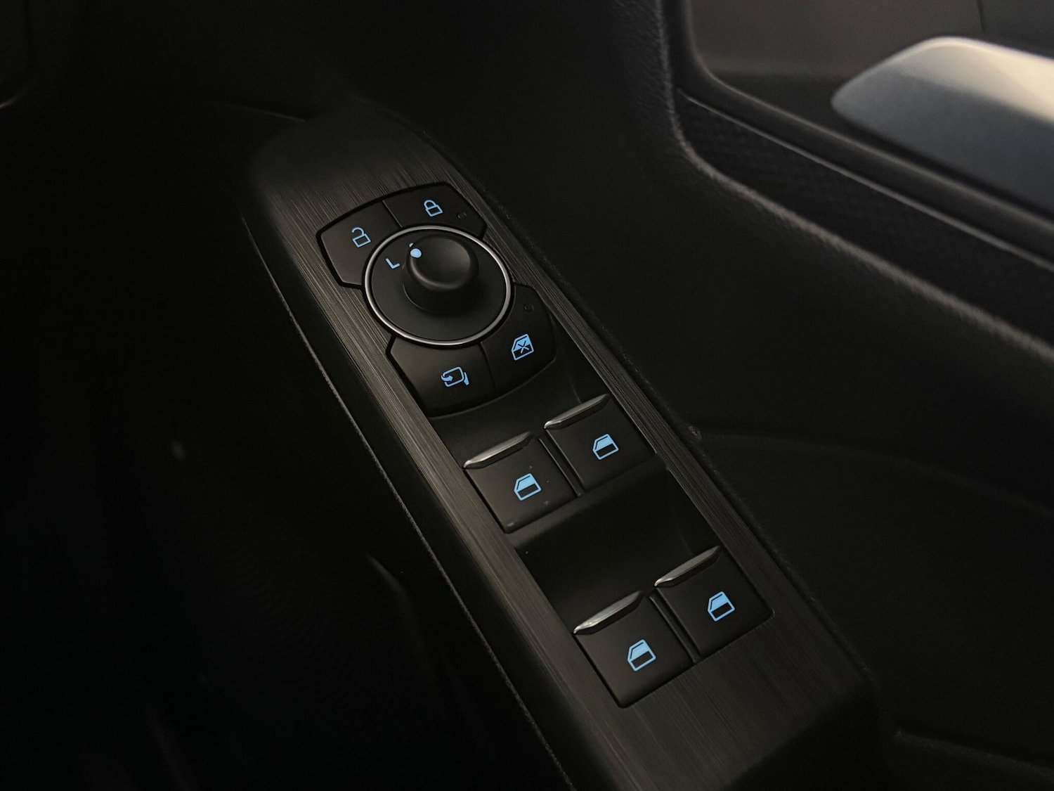 Used Ford Kuga 2023 for sale - 76468325: Photo 43