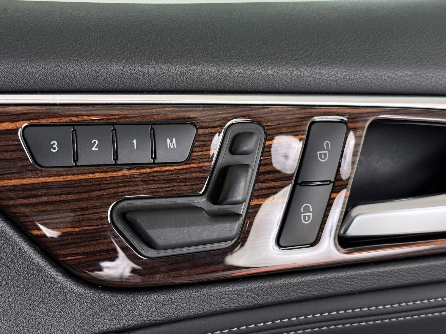 Used Infiniti Q30 2017 for sale - 76468745: Photo 18