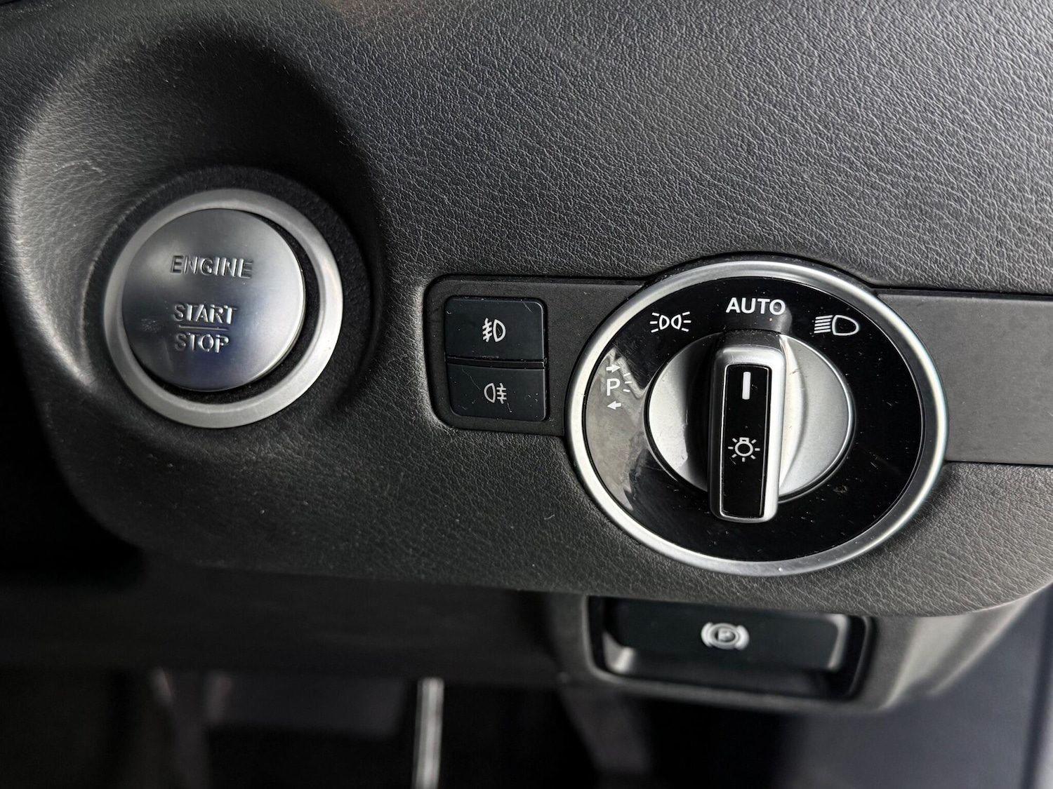 Used Infiniti Q30 2017 for sale - 76468745: Photo 41