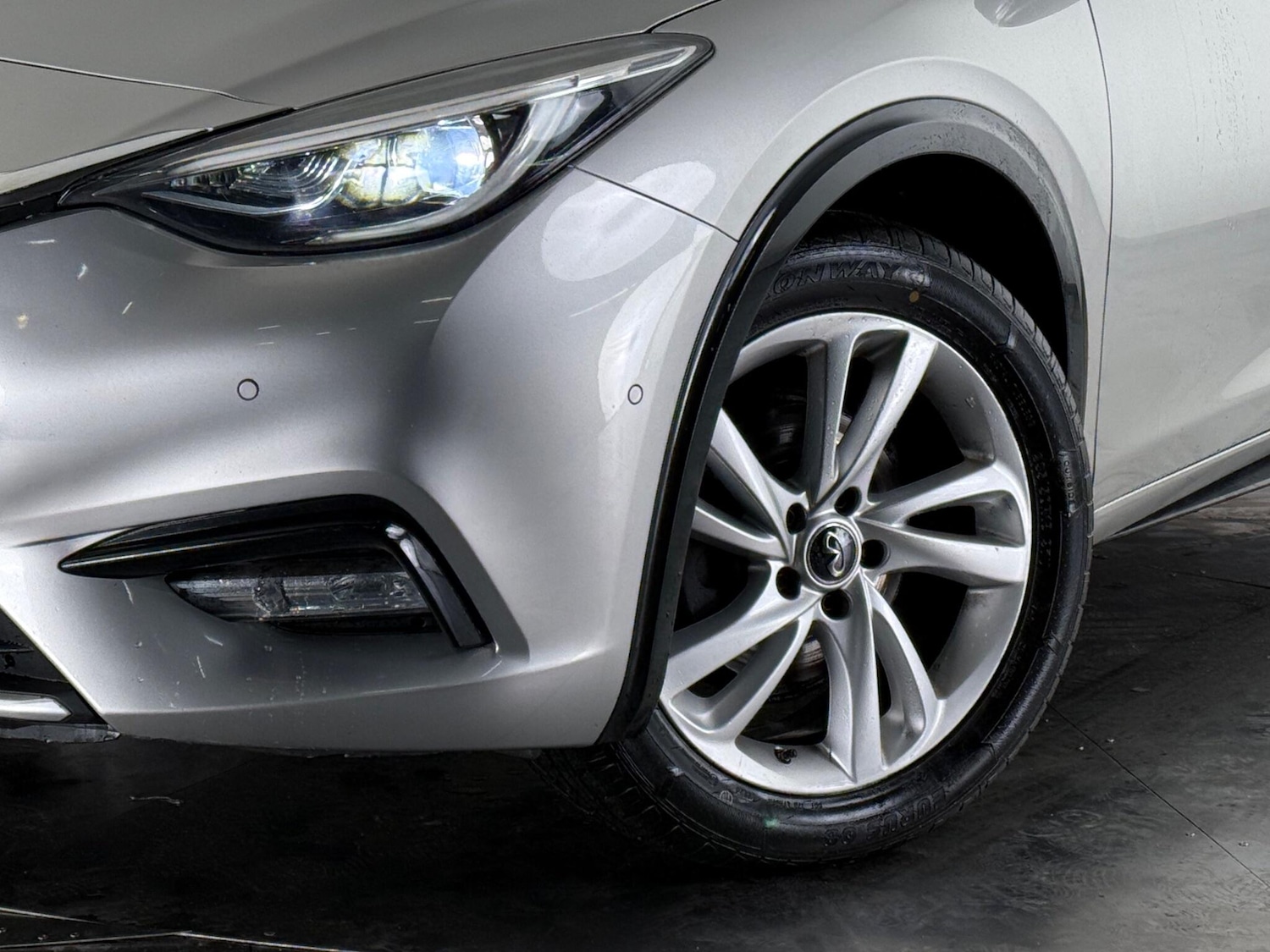 Used Infiniti Q30 2017 for sale - 76468745: Photo 44