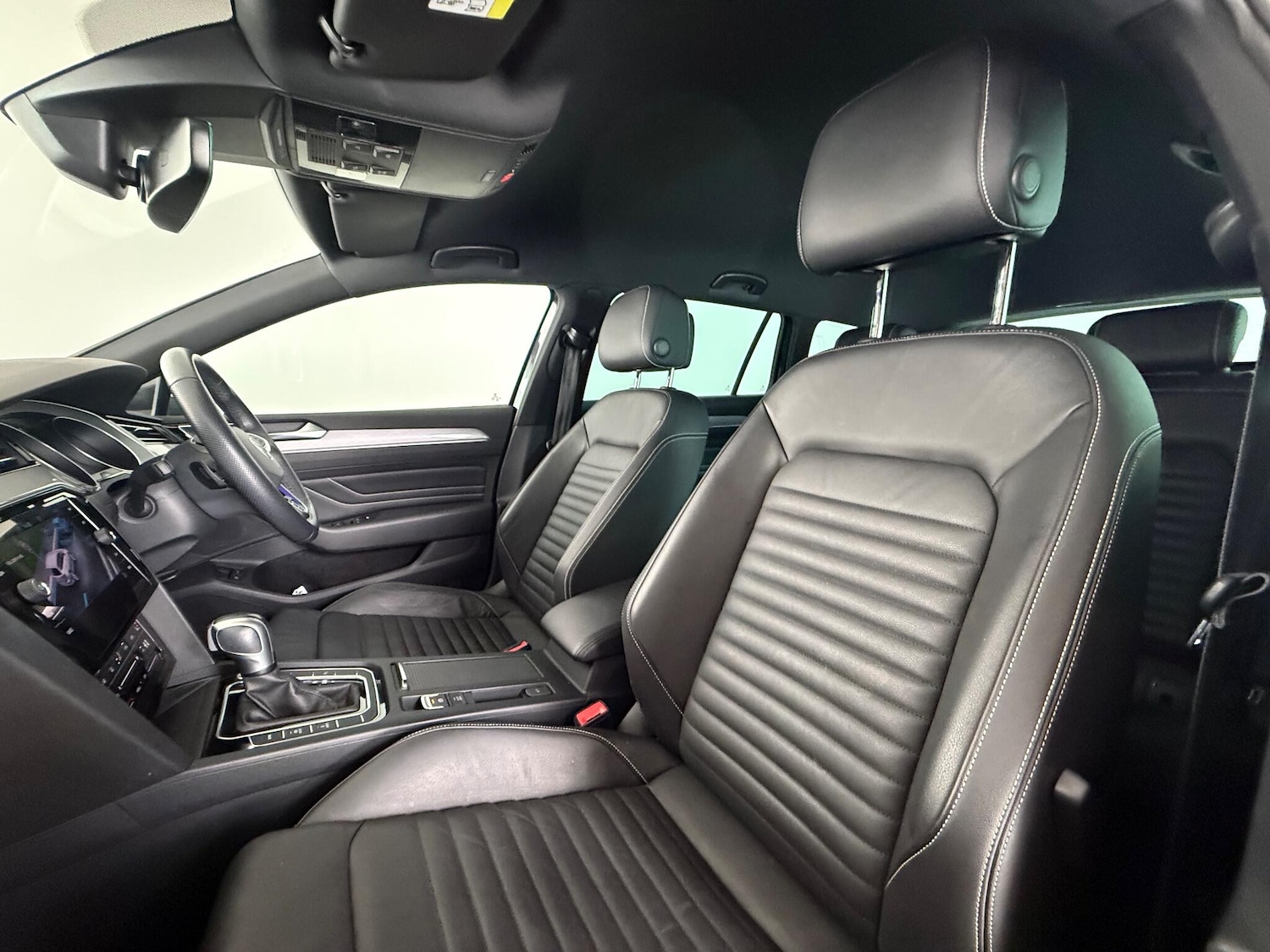 Used Volkswagen Passat 2022 for sale - 77180966: Photo 11