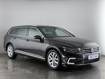 Used Volkswagen Passat 2022 for sale - 77180966: Photo