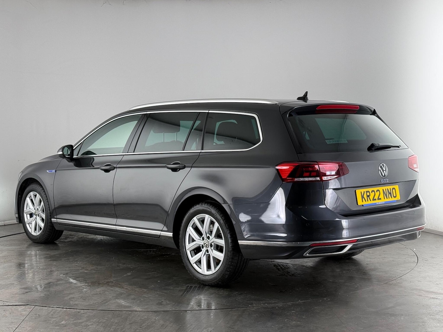 Used Volkswagen Passat 2022 for sale - 77180966: Photo 3