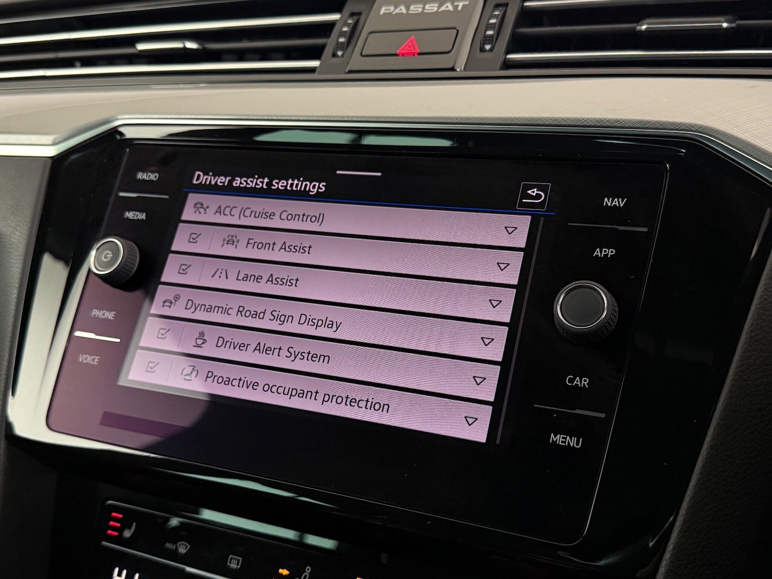 Used Volkswagen Passat 2022 for sale - 77180966: Photo 31