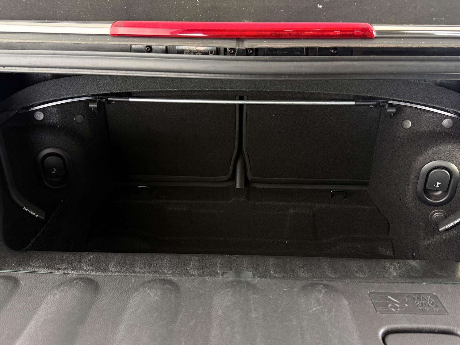 Used MINI Convertible 2018 for sale - 76935755: Photo 17