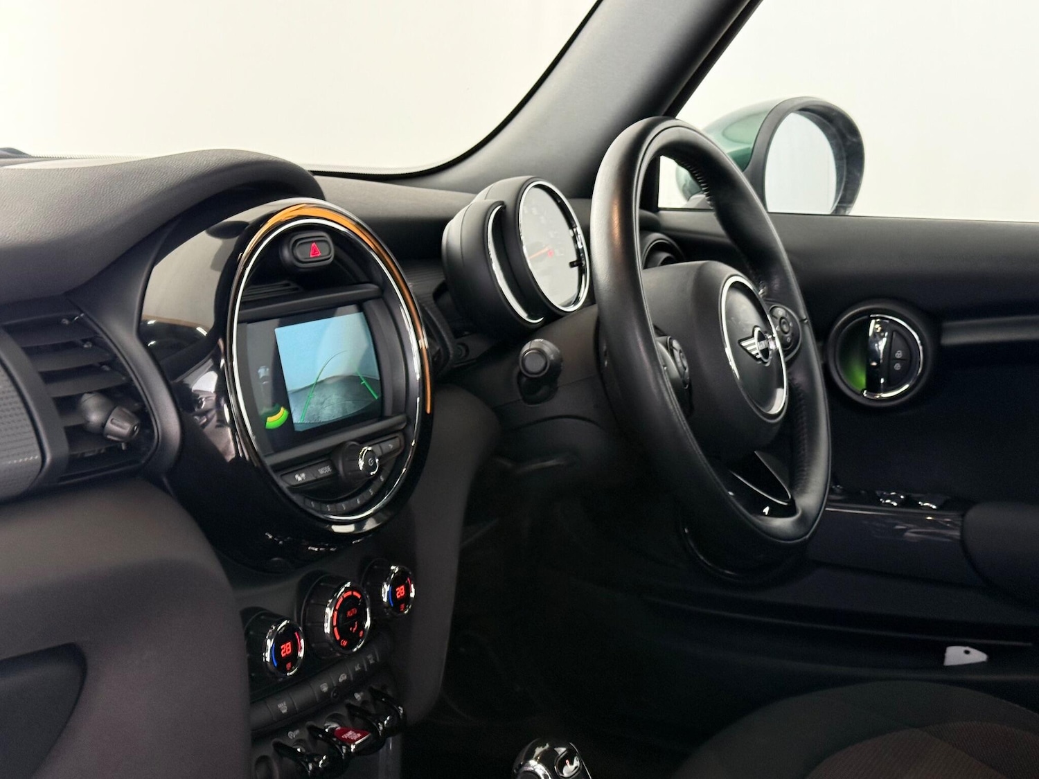 Used MINI Convertible 2018 for sale - 76935755: Photo 22