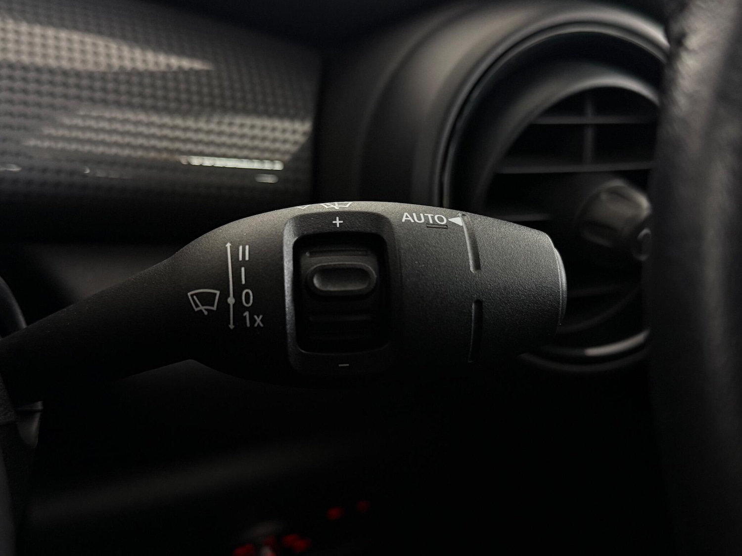 Used MINI Convertible 2018 for sale - 76935755: Photo 29