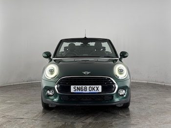 Used MINI Convertible 2018 for sale - 76935755: Photo
