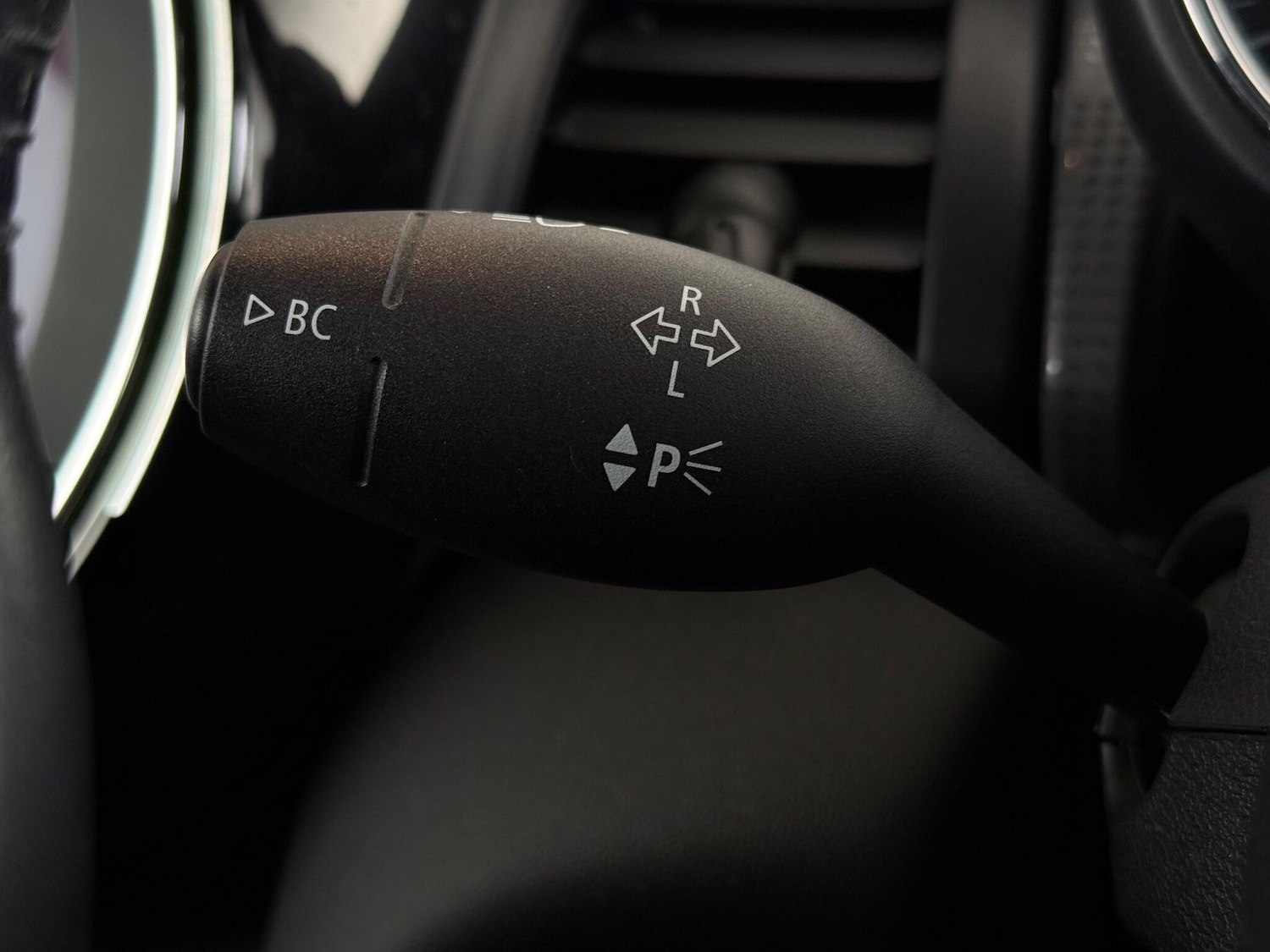 Used MINI Convertible 2018 for sale - 76935755: Photo 30