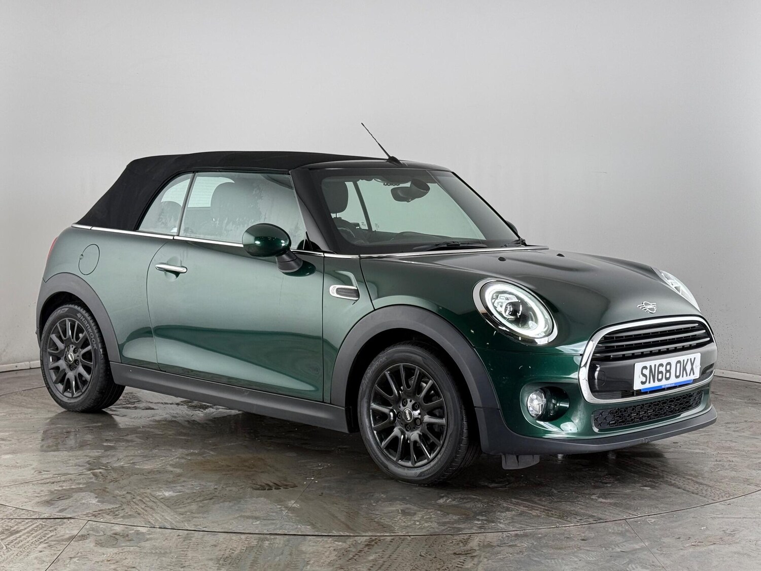 Used MINI Convertible 2018 for sale - 76935755: Photo 8