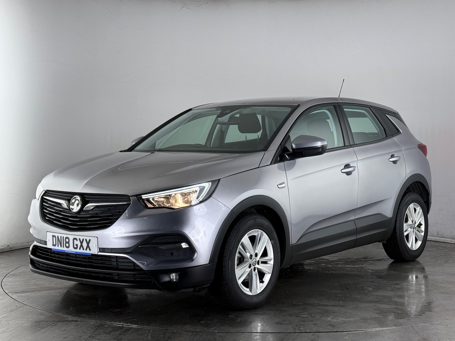 Used Vauxhall Grandland X 2018 for sale - 77873115: Photo 3