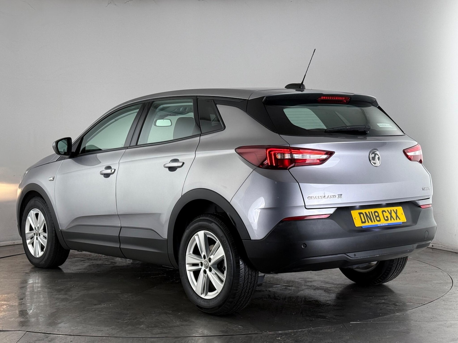 Used Vauxhall Grandland X 2018 for sale - 77873115: Photo 4