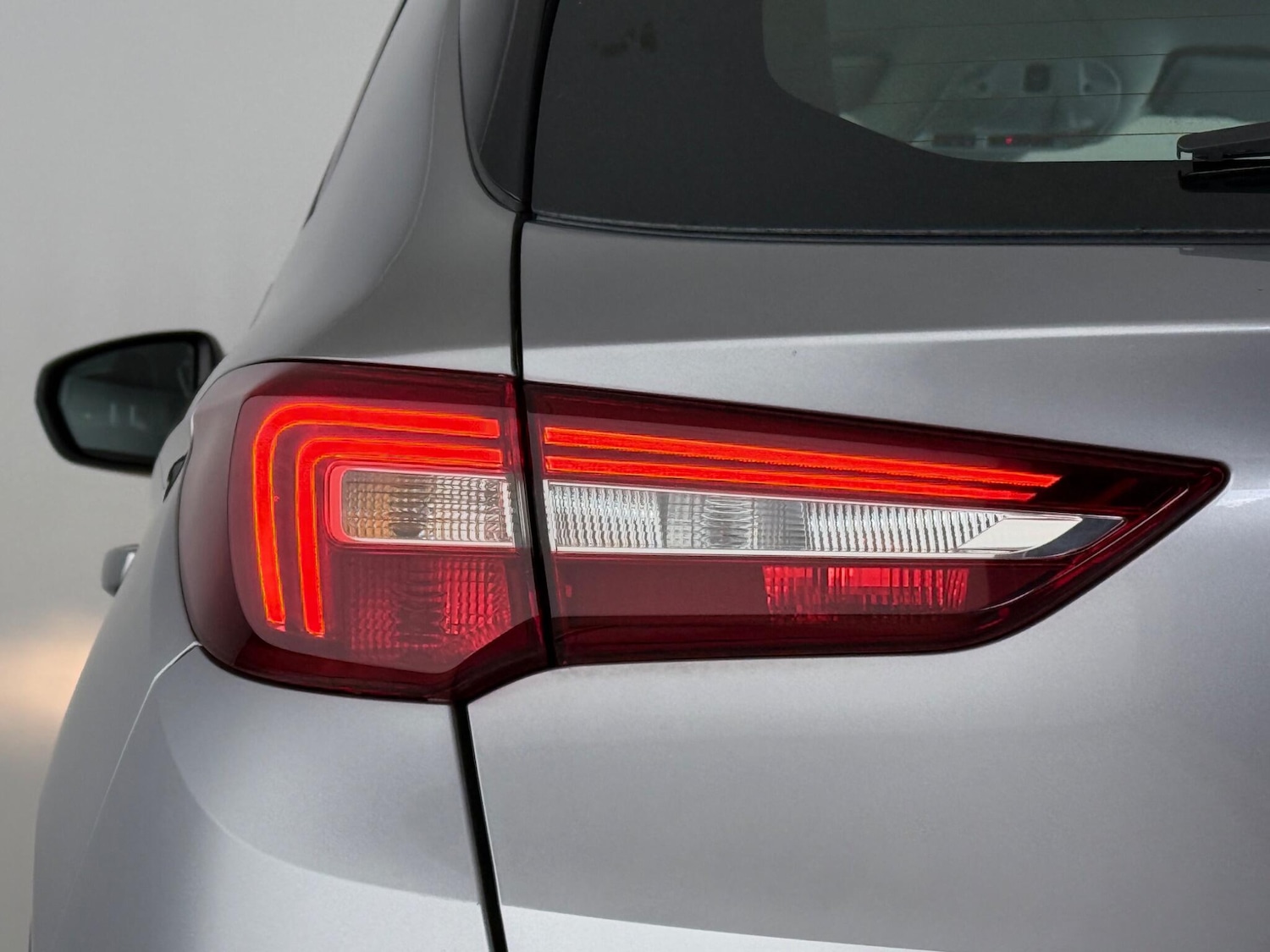 Used Vauxhall Grandland X 2018 for sale - 77873115: Photo 8