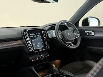 Used Volvo XC40 2020 for sale - 79602437: Photo