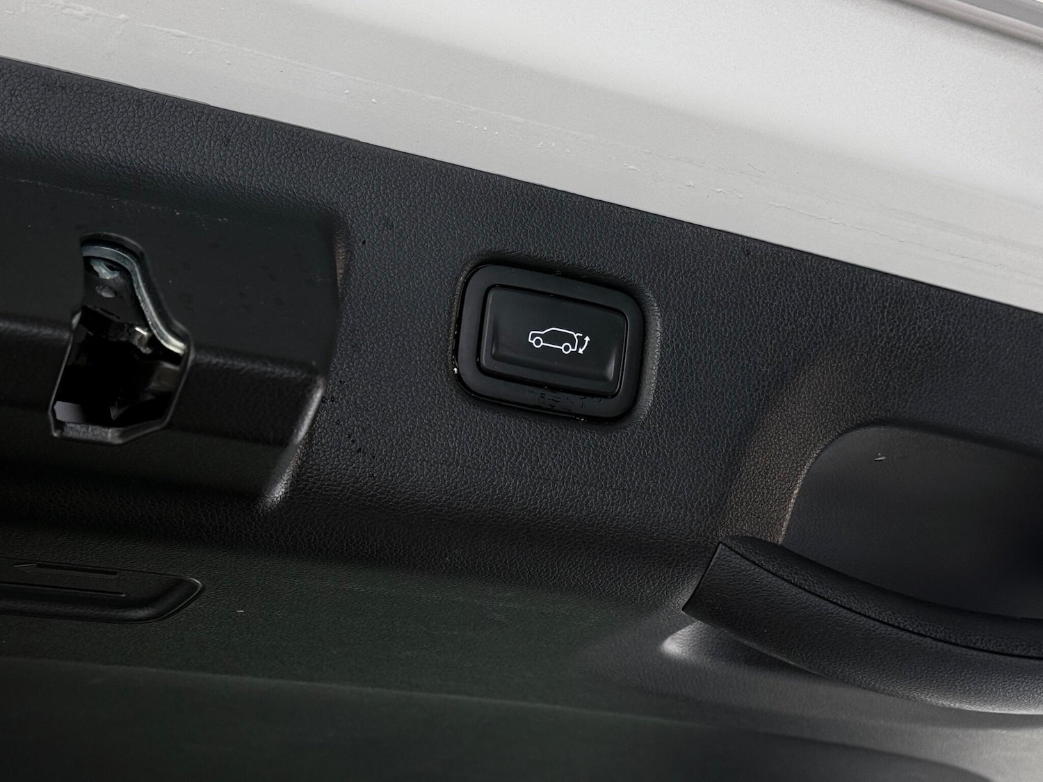 Used Hyundai KONA 2023 for sale - 76714675: Photo 12