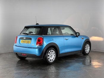 Used MINI Hatch 2016 for sale - 76572436: Photo