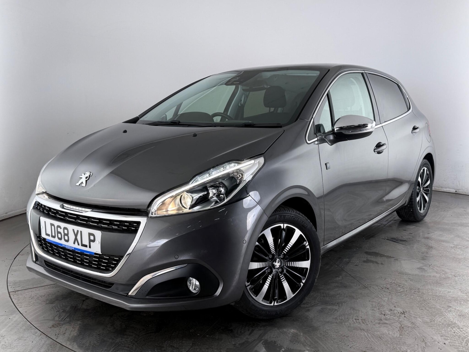 Used Peugeot 208 2018 for sale - 77259754: Photo 31