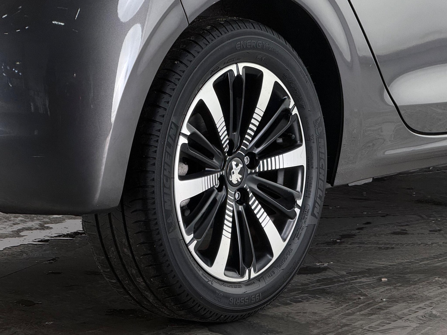 Used Peugeot 208 2018 for sale - 77259754: Photo 9