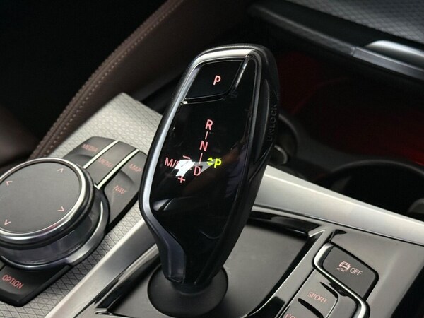 Used BMW 5 Series 2019 for sale - 75347477: Photo 43