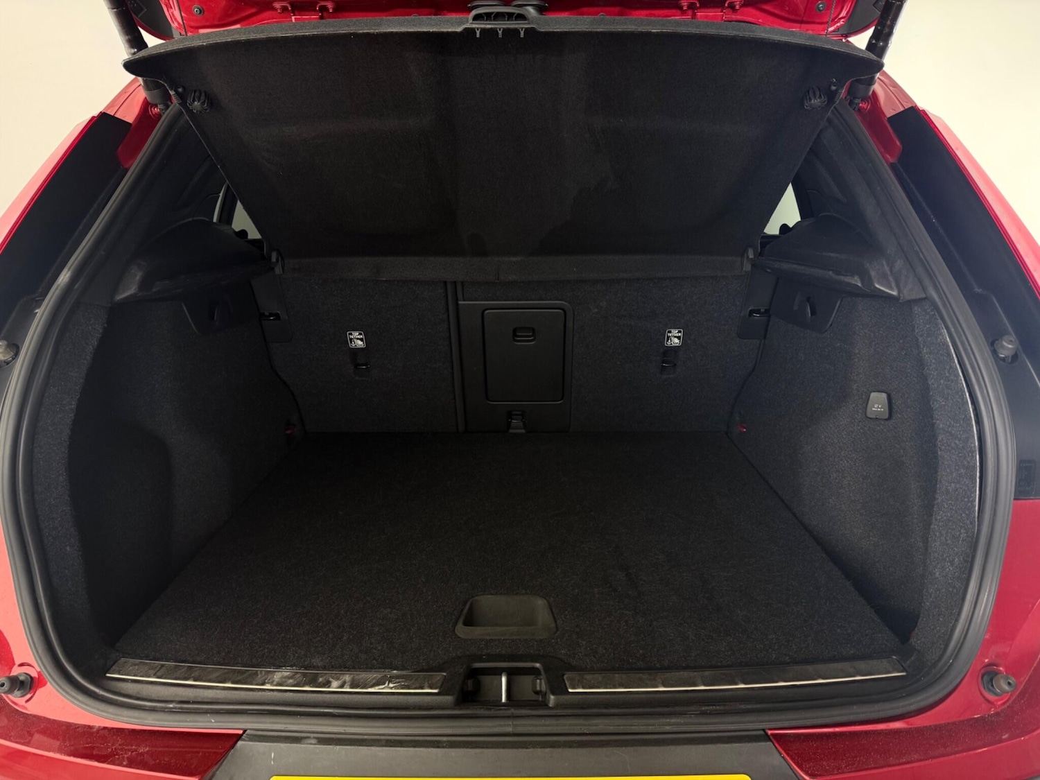 Used Volvo XC40 2021 for sale - 77243794: Photo 8