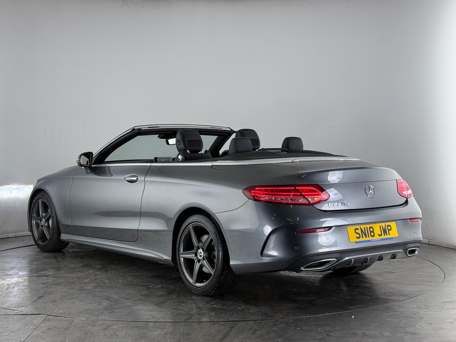 Used Mercedes-Benz C Class 2018 for sale - 77181019: Photo 4