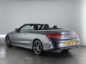 Used Mercedes-Benz C Class 2018 for sale - 77181019: Photo