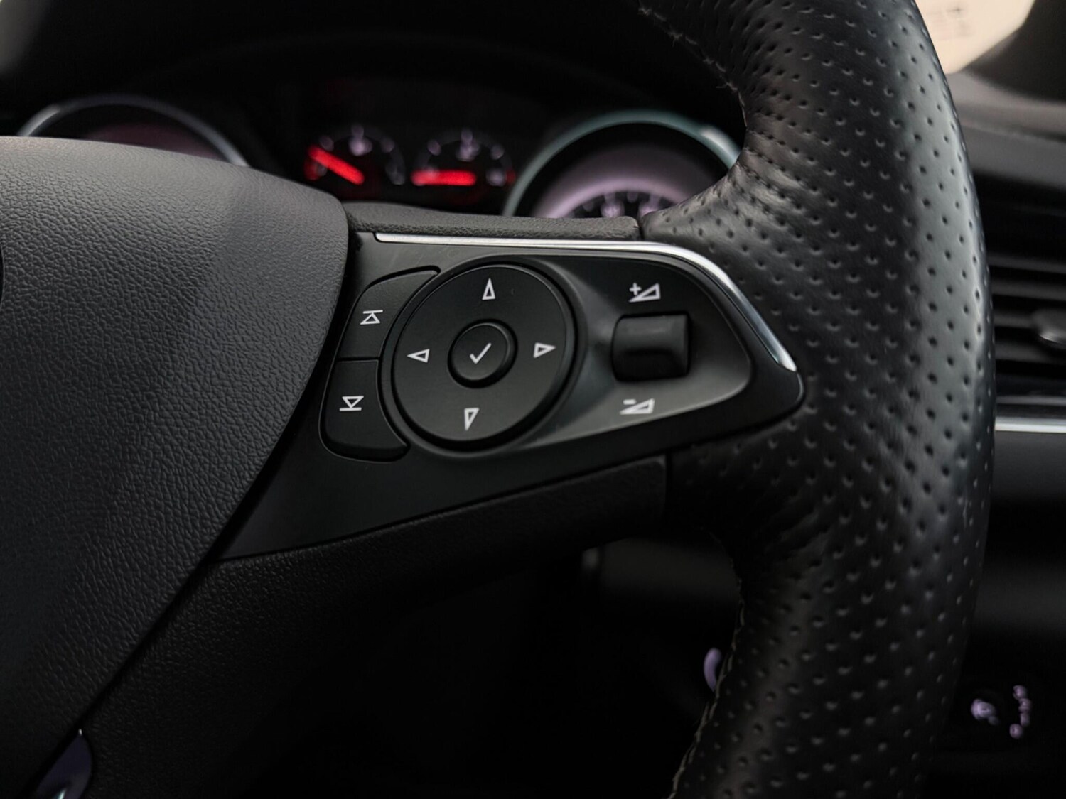 Used Vauxhall Insignia 2018 for sale - 78107131: Photo 15