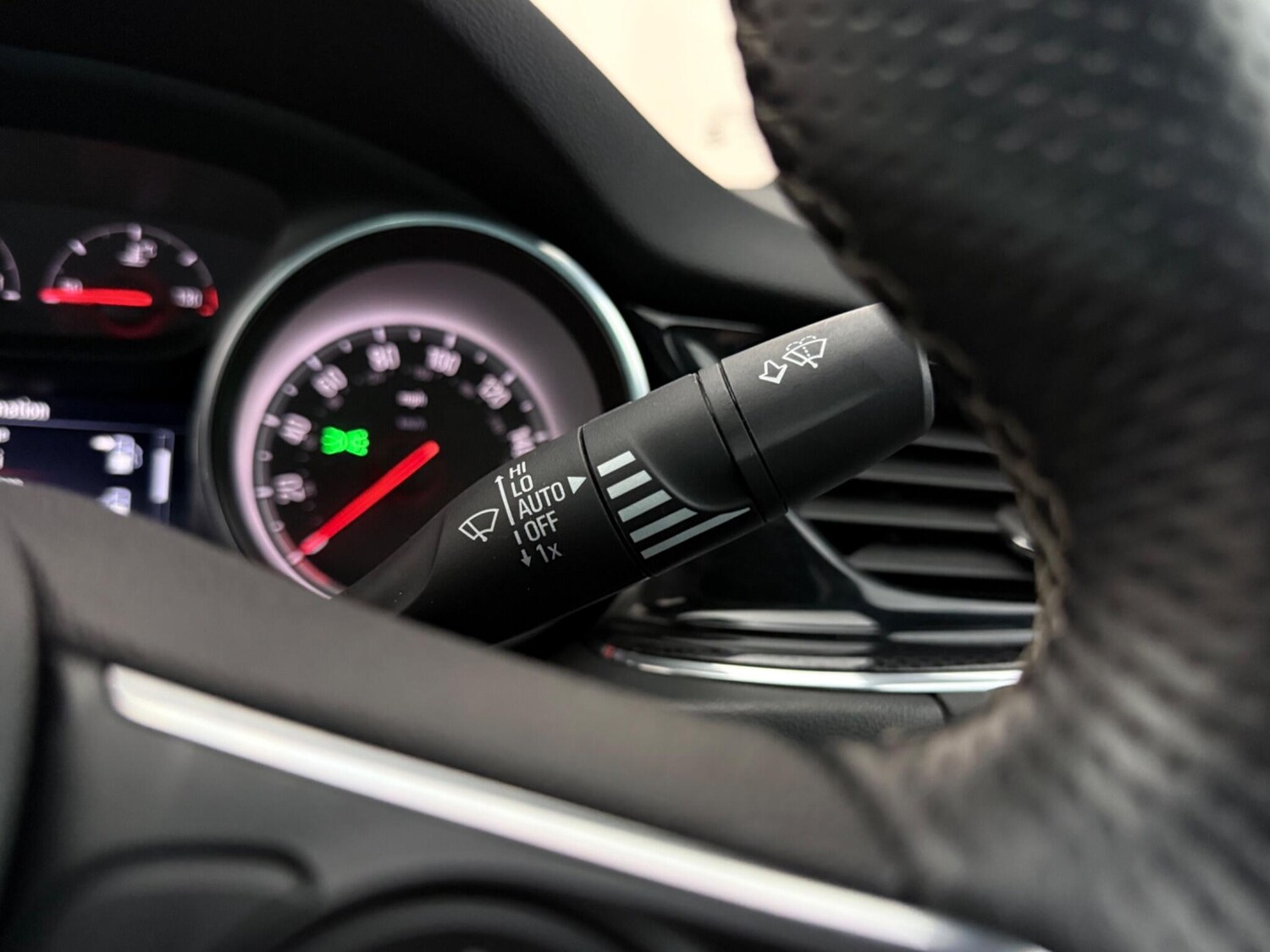 Used Vauxhall Insignia 2018 for sale - 78107131: Photo 17