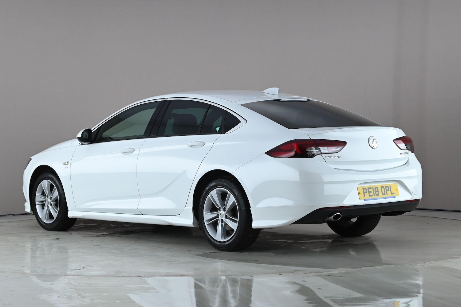 Used Vauxhall Insignia 2018 for sale - 78107131: Photo 4