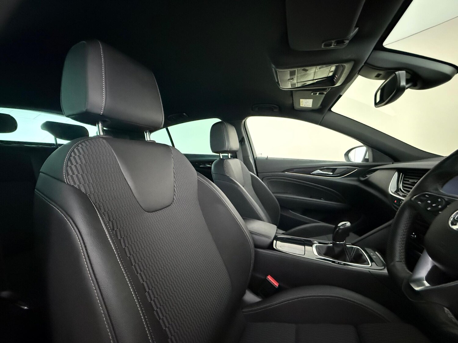 Used Vauxhall Insignia 2018 for sale - 78107131: Photo 9