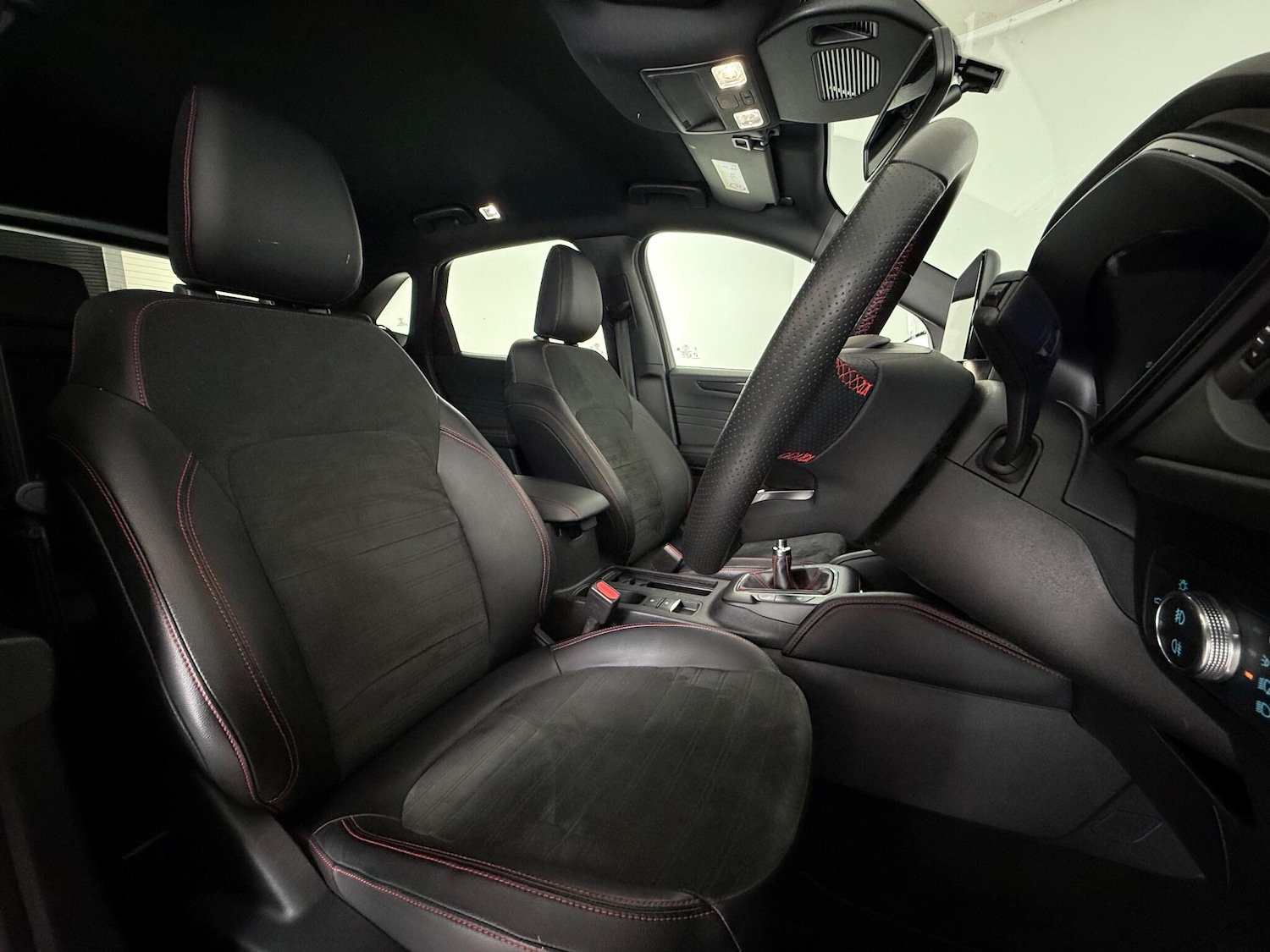 Used Ford Kuga 2022 for sale - 76468747: Photo 17