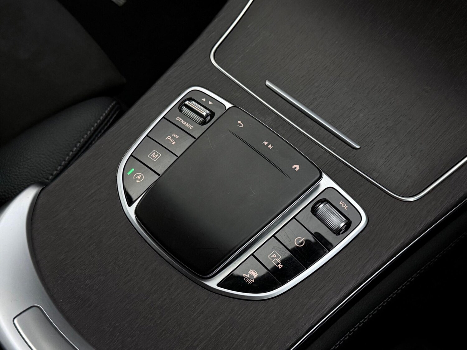 Used Mercedes-Benz GLC 2020 for sale - 78091772: Photo 32