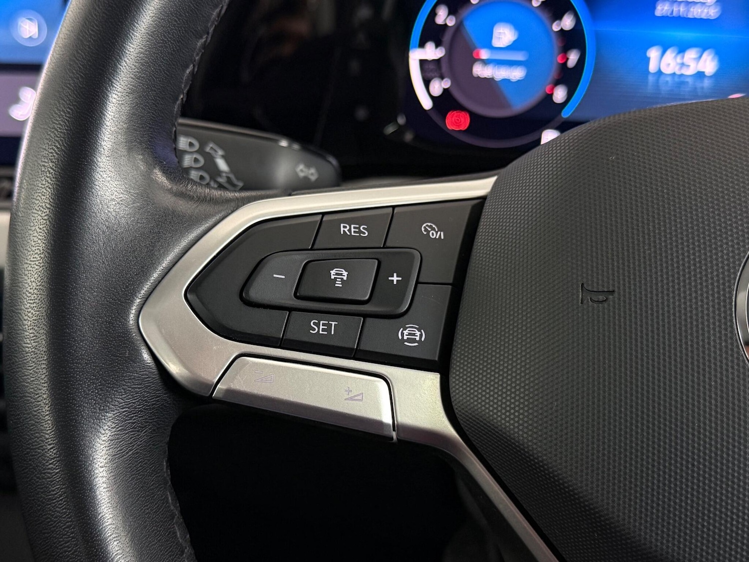 Used Volkswagen Golf 2023 for sale - 77221534: Photo 21