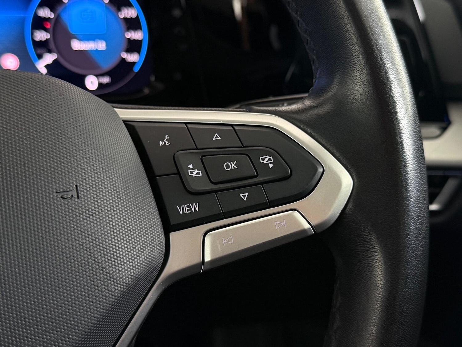 Used Volkswagen Golf 2023 for sale - 77221534: Photo 23