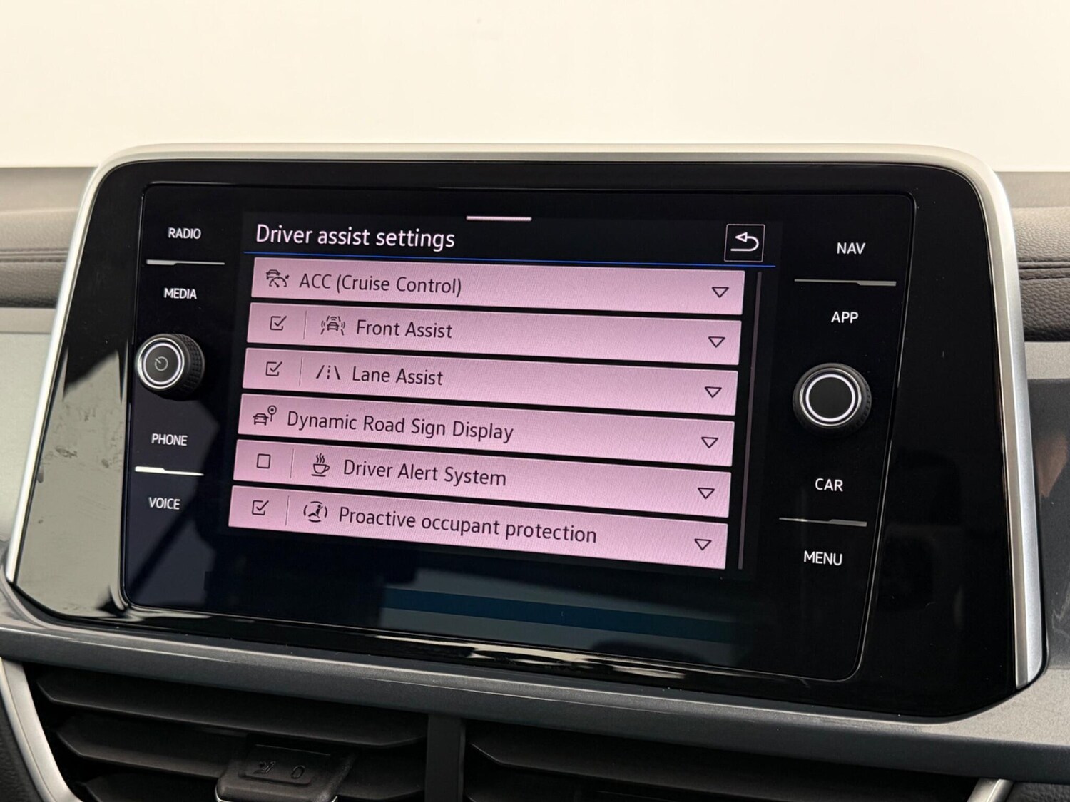 Used Volkswagen T-Roc 2023 for sale - 77575511: Photo 26