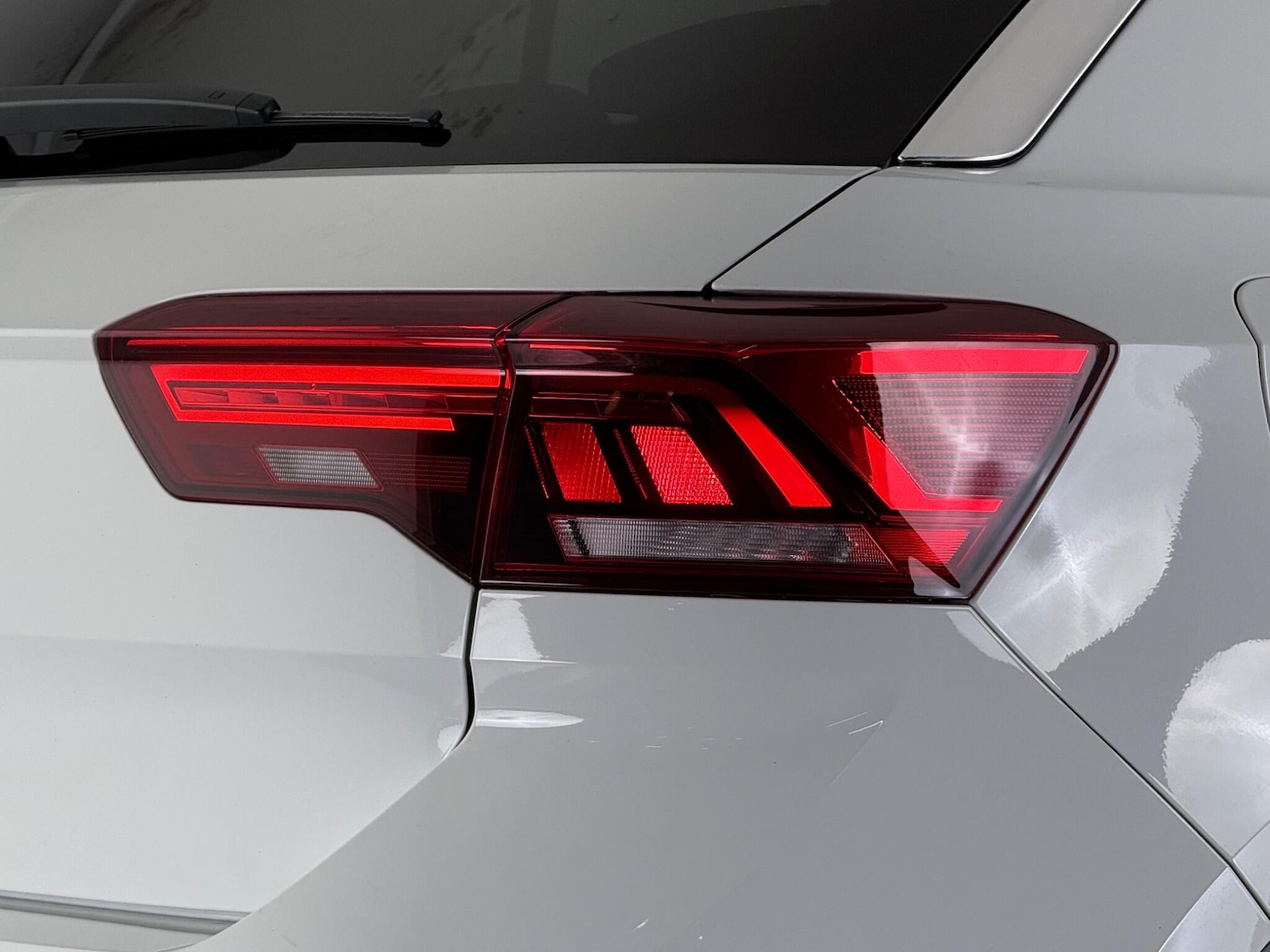 Used Volkswagen T-Roc 2023 for sale - 77575511: Photo 8