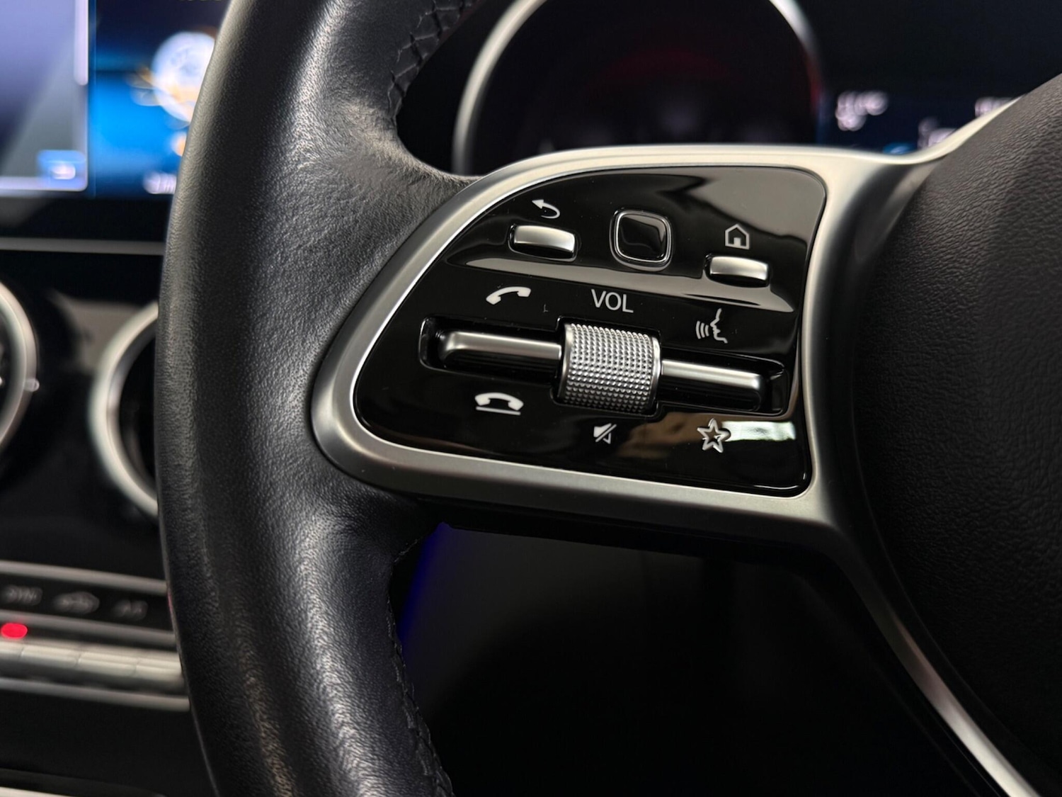 Used Mercedes-Benz C Class 2019 for sale - 77640050: Photo 16